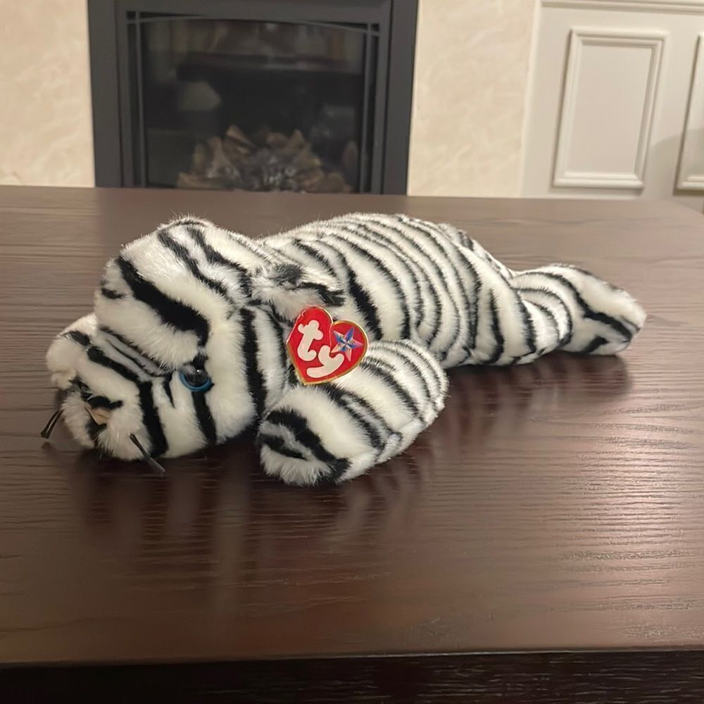 2000 Ty Beanie Buddy Blizzard the White Tiger Excellent Condition 18” Vintage